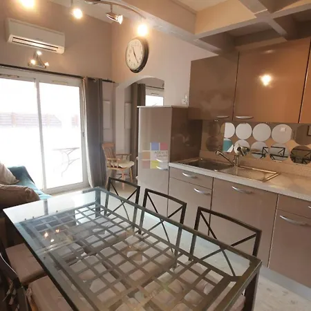 Villa Belle Mer: Spacious, Air-conditioned Retreat With Pool